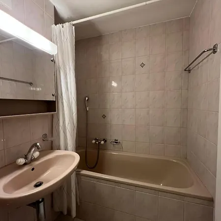 شقة Pour 8 Terrasse Et Parking