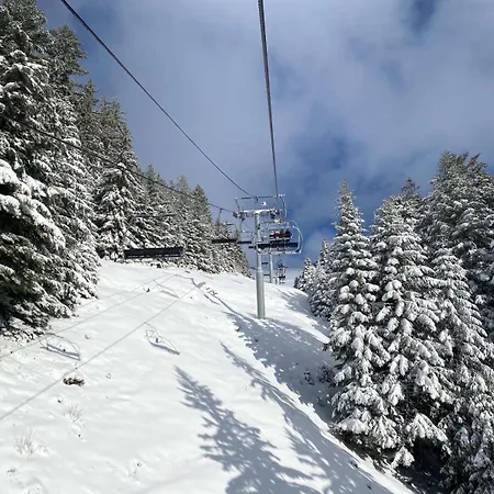 Pour 8 Terrasse Et Parking *