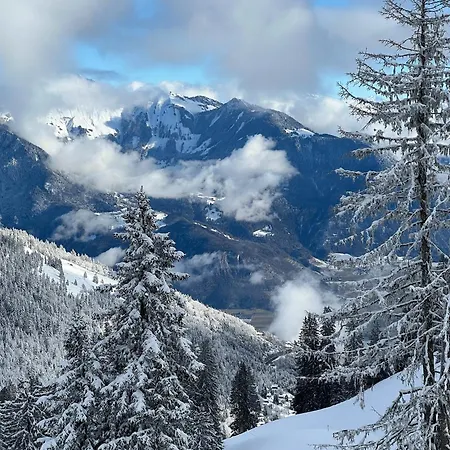 Pour 8 Terrasse Et Parking Vionnaz