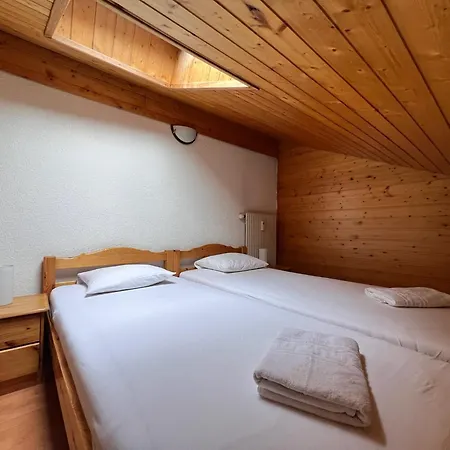 شقة Pour 8 Terrasse Et Parking