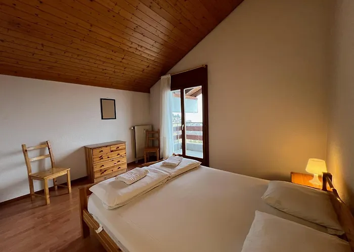 Pour 8 Terrasse Et Parking *